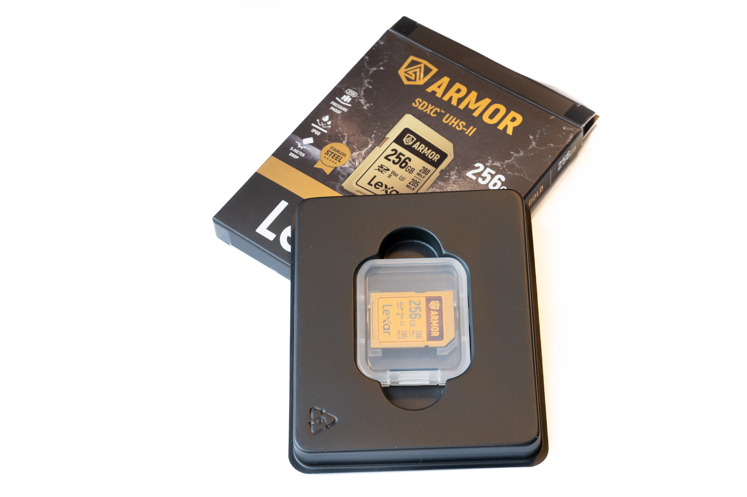 Lexar Karte SD Armor Gold Lieferumfang