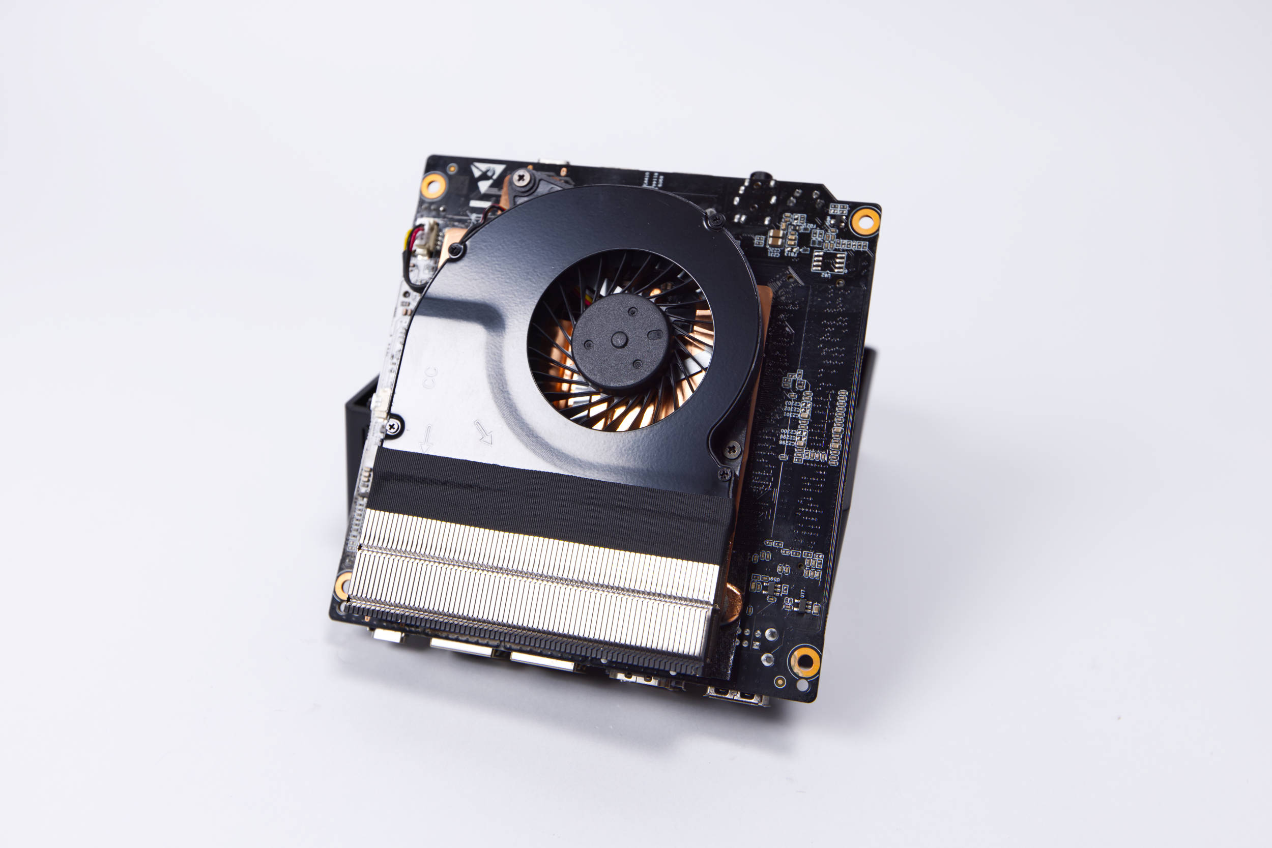 AceMagic AM06Pro Kühler