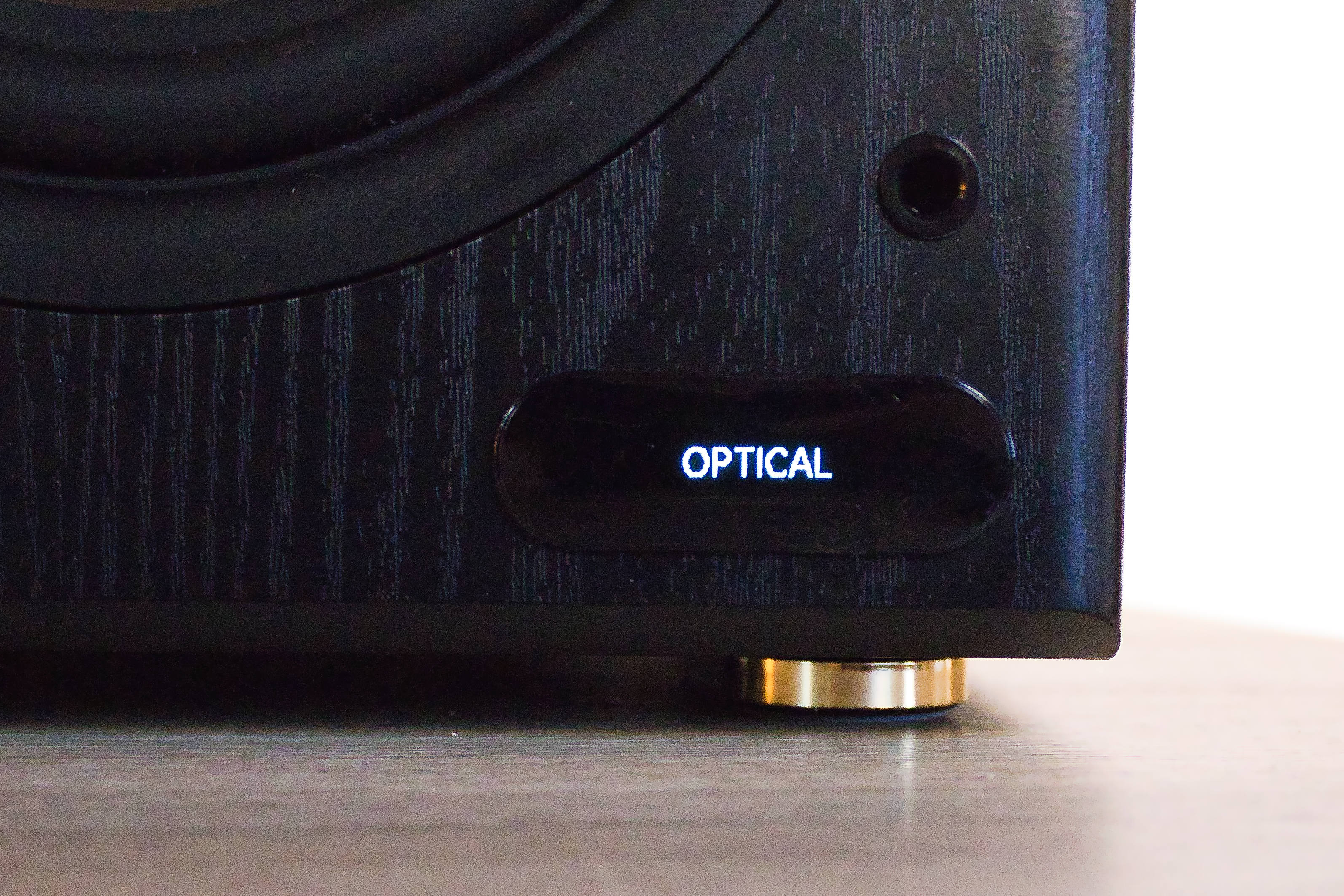 Edifier R2750DB MKII Display 2