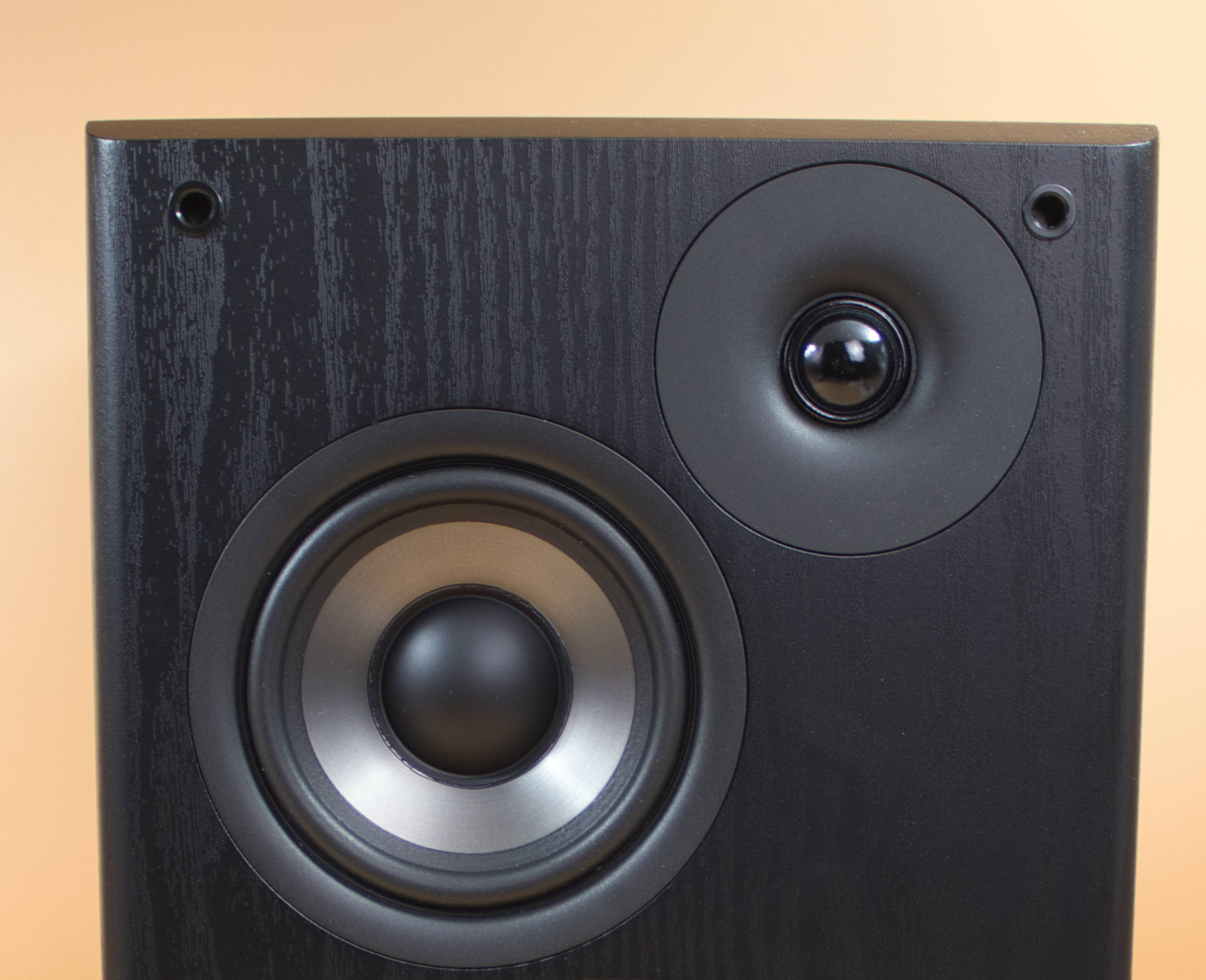 Edifier R2750DB MKII Mittel und Hochtöner Detail