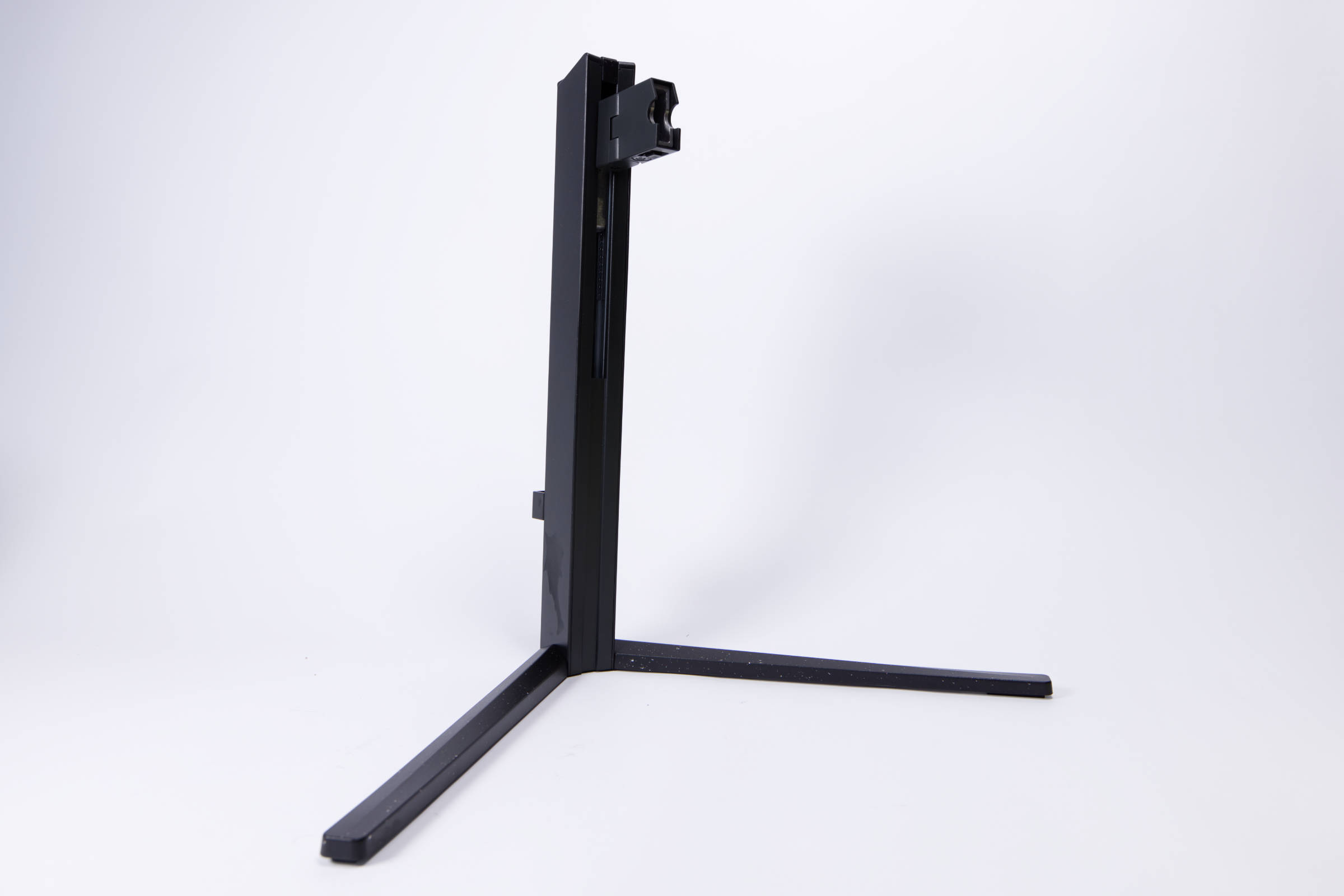 Philips Evnia 3000 27M2N3800A aufgebaut