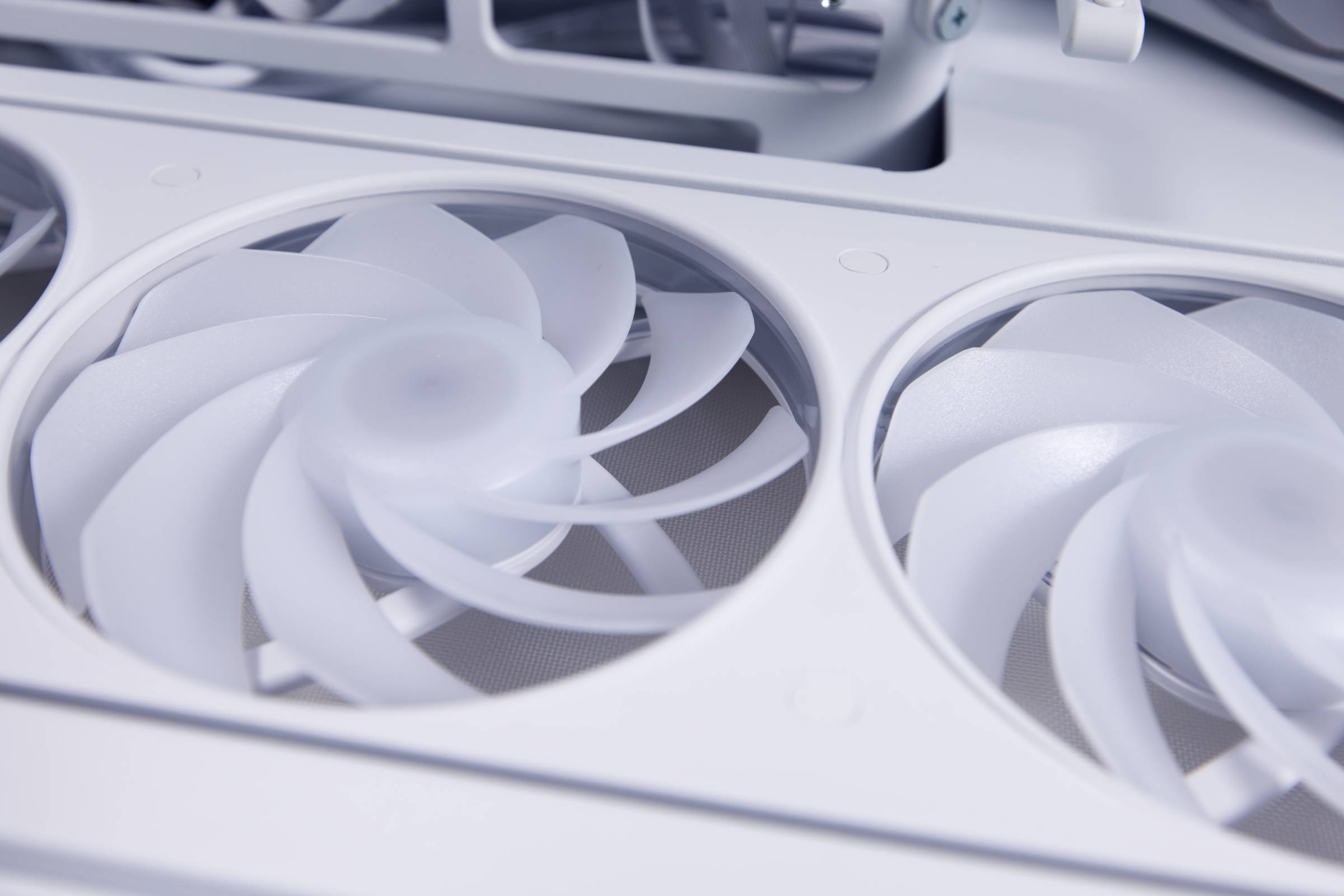 NZXT H6 RGB Reverse Blades NZXT H6 RGB Reverse Blades