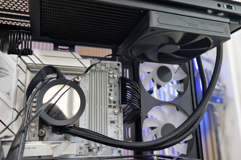 NZXT S5 RGB AIO Wasserkühlungskollision NZXT S5 RGB AIO Wasserkühlungskollision