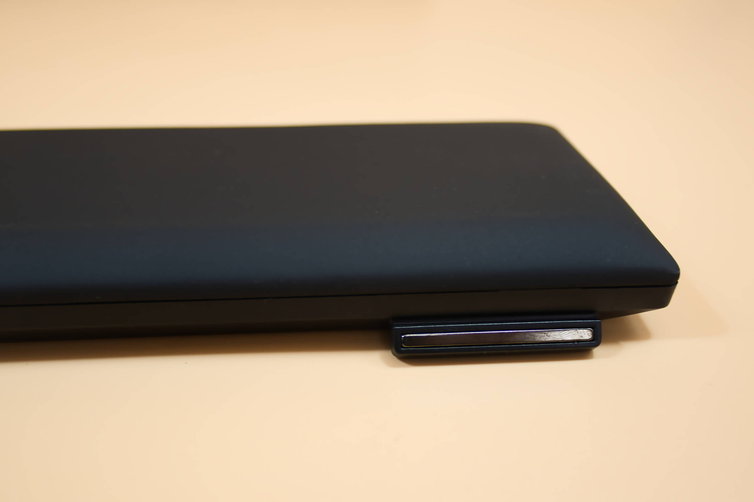 be quiet Light Mount Keyboard magnetische Befestigung Handballenauflage be quiet Light Mount Keyboard magnetische Befestigung Handballenauflage