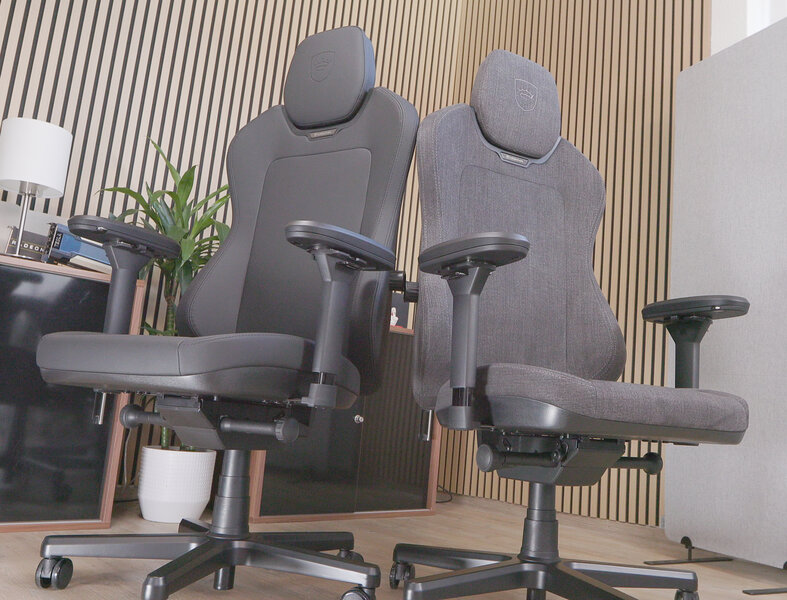noblechairs AURA - Aufgebaute AURAs noblechairs AURA - Aufgebaute AURAs