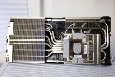 PNY GeForce RTX 5080 SLIM OC Kühler 2 PNY GeForce RTX 5080 SLIM OC Kühler 2