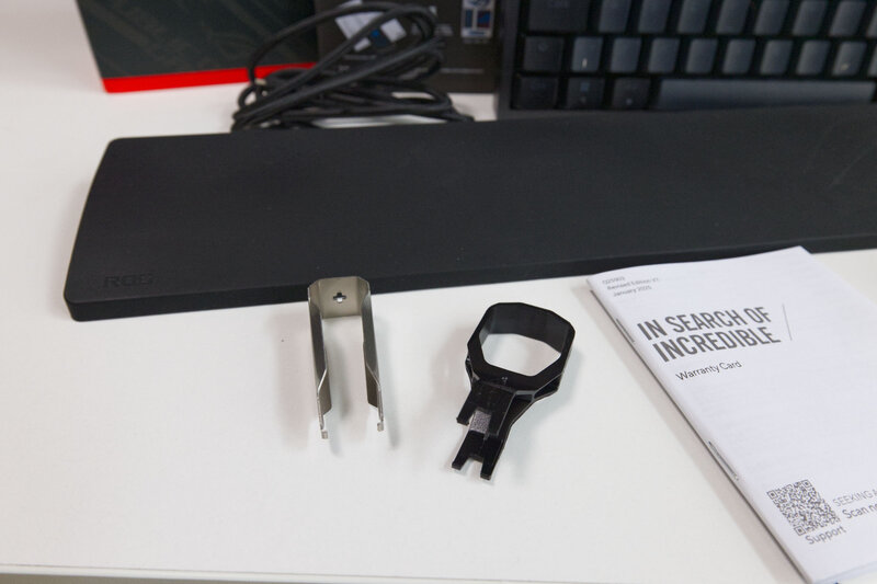 ASUS ROG Azoth 96 HE Keypuller ASUS ROG Azoth 96 HE Keypuller