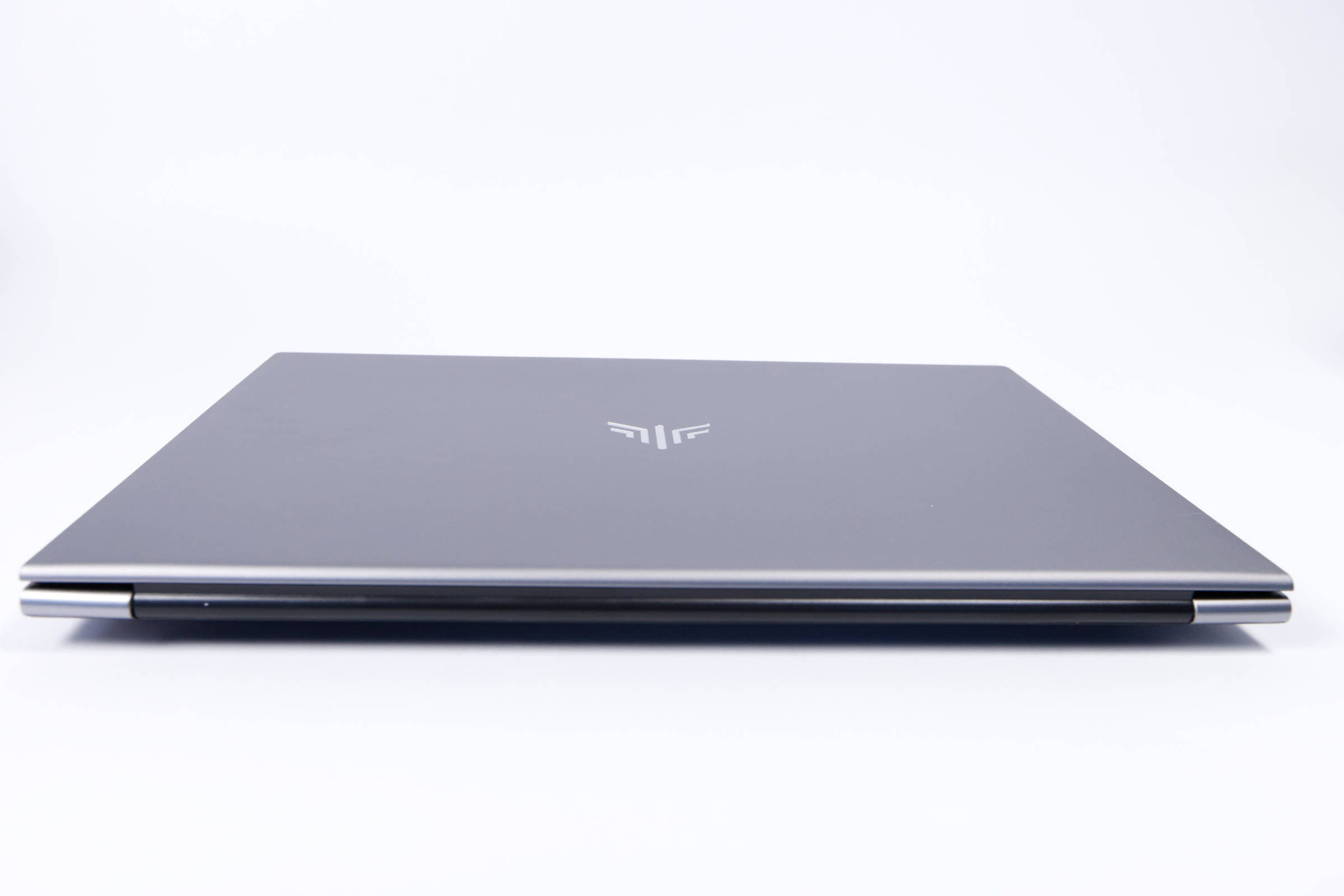 ACEMAGIC RX16 Schaniere