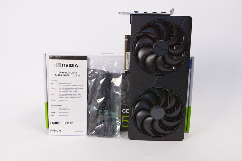 PNY GeForce RTX 5080 SLIM OC Lieferumfang