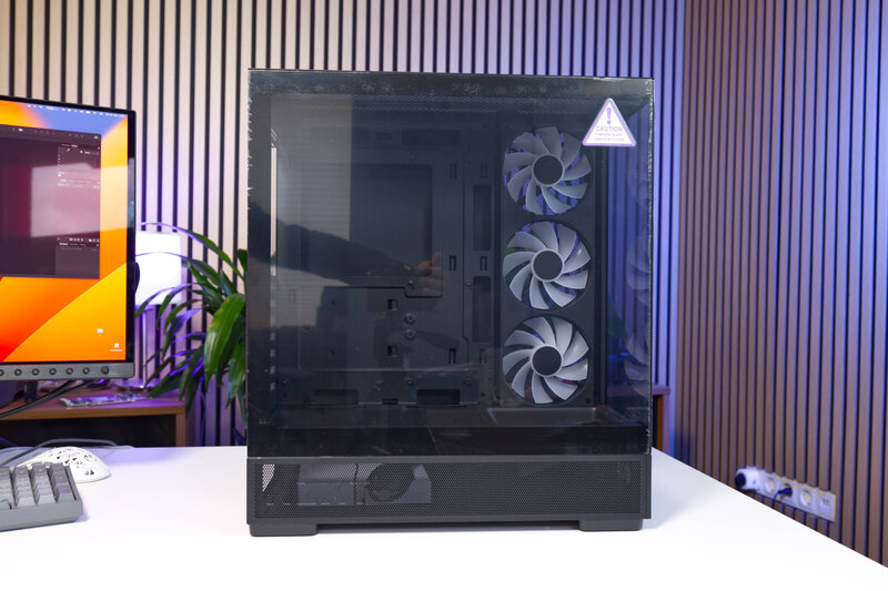 NZXT S5 RGB Glaspanel NZXT S5 RGB Glaspanel