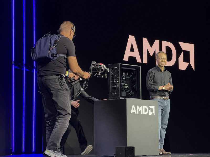 AMD Threadripper Halo Station auf IFA gezeigt für massive loakle LLMs