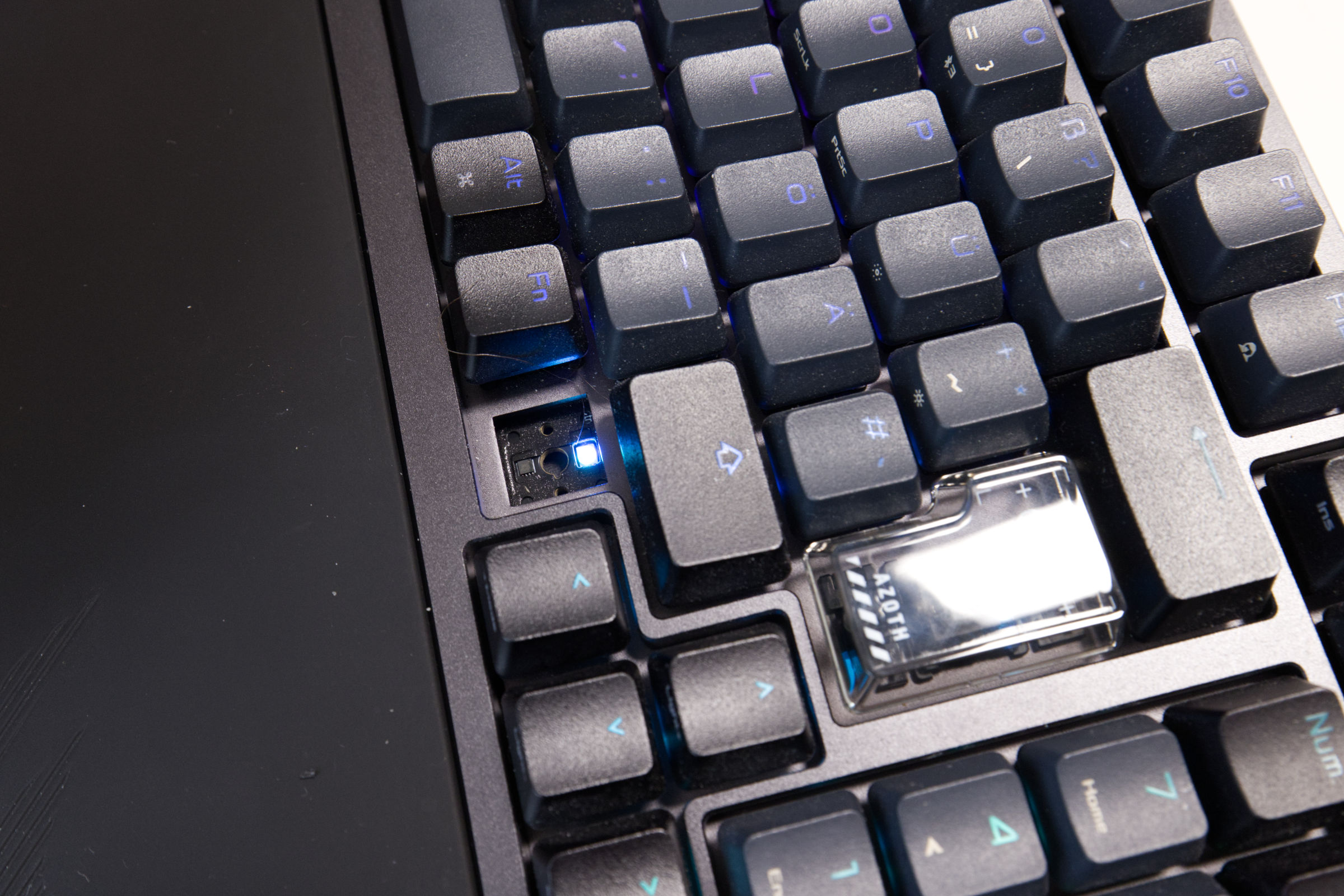 ASUS ROG Azoth 96 HE Switch Gehäuse