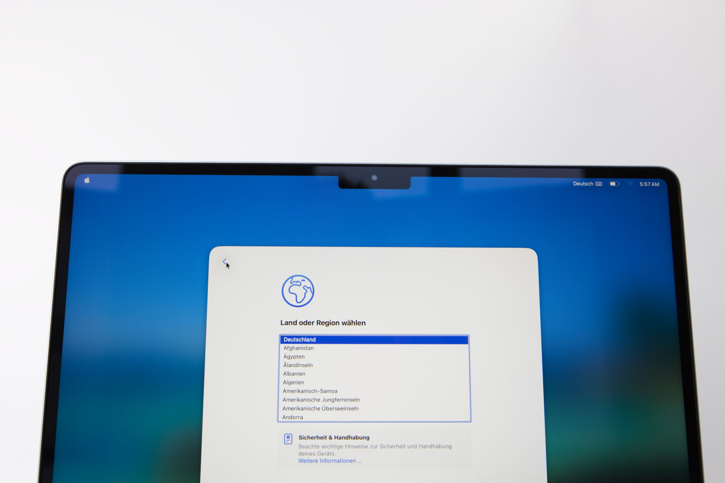 Apple MacBook Air 13 M5 Display mit Notch Apple MacBook Air 13 M5 Display mit Notch