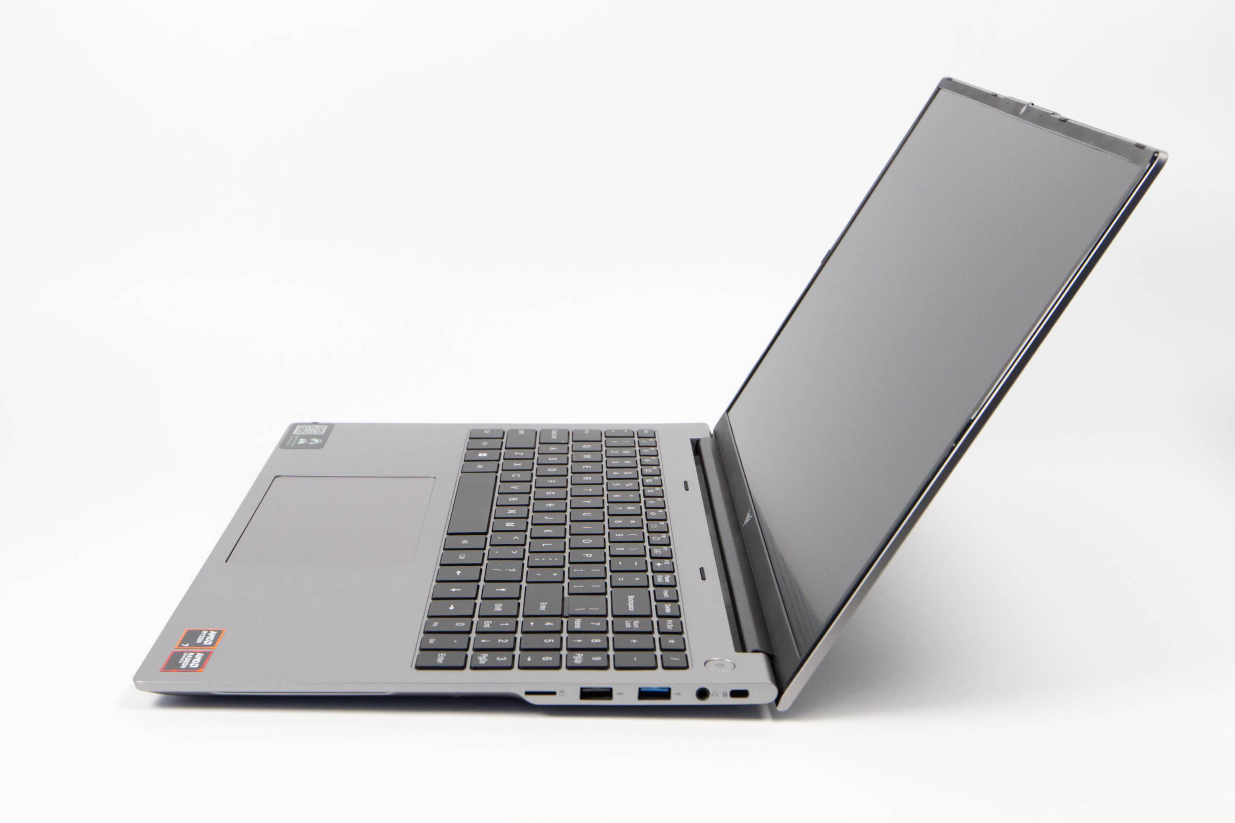 ACEMAGIC RX16 Seitenansicht