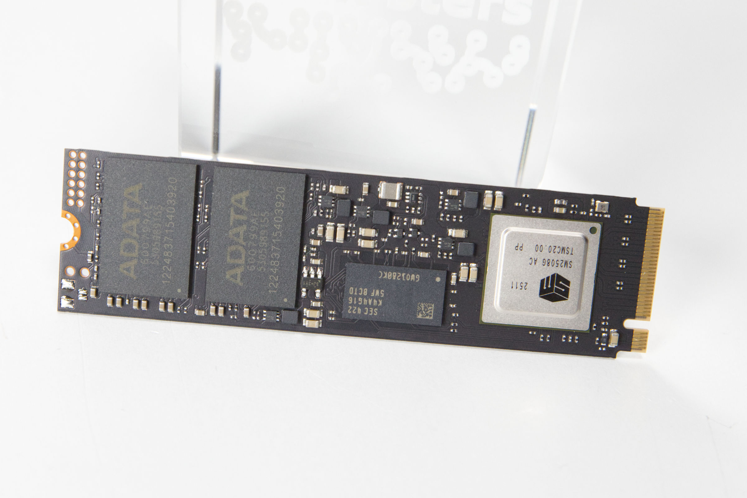 XPG MARS 980 Blade NVMe SSD Test Review  Bild © PCMasters.de