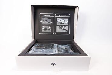 Sapphire Nitro X870EA PhantomLink Polar Verpackung innen Sapphire Nitro X870EA PhantomLink Polar Verpackung innen