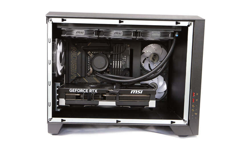 MSI MEG Vision X AI Innen