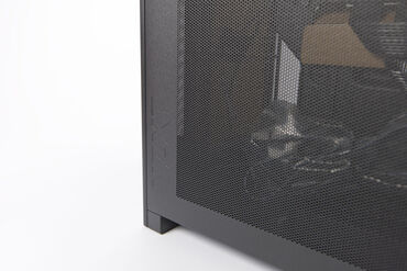 NZXT H2 Flow Logo seitlich NZXT H2 Flow Logo seitlich