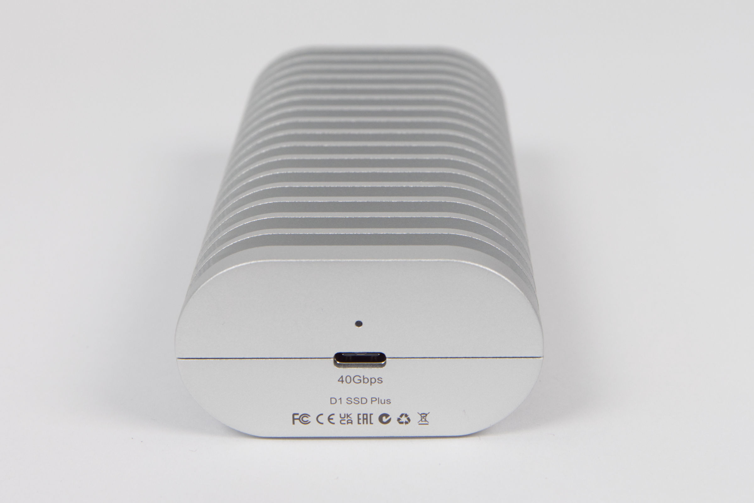 TeraMaster D1 SSD Plus USB Port