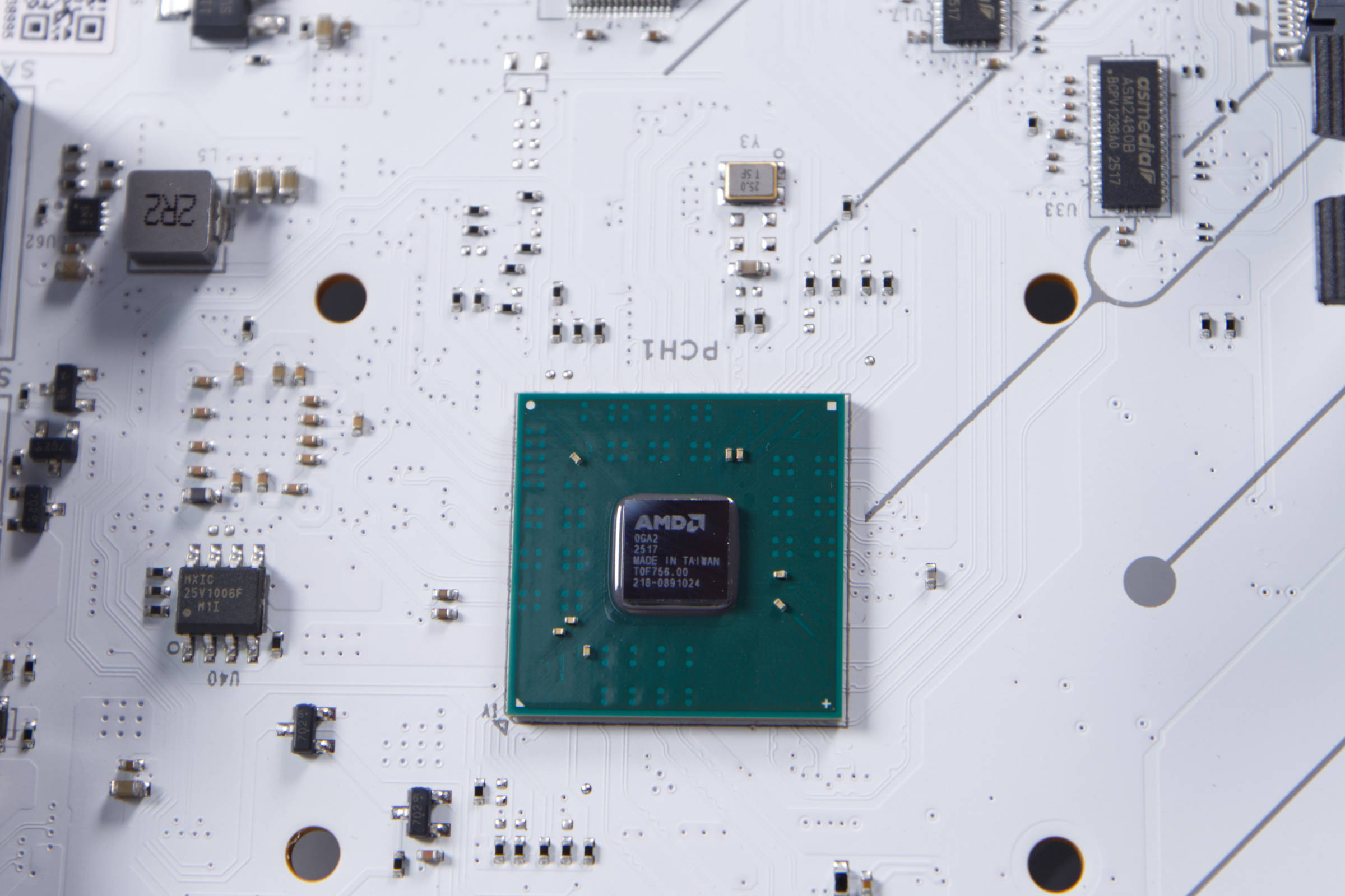 Sapphire PURE X8709A WIFI 7 X870 Chipsatz