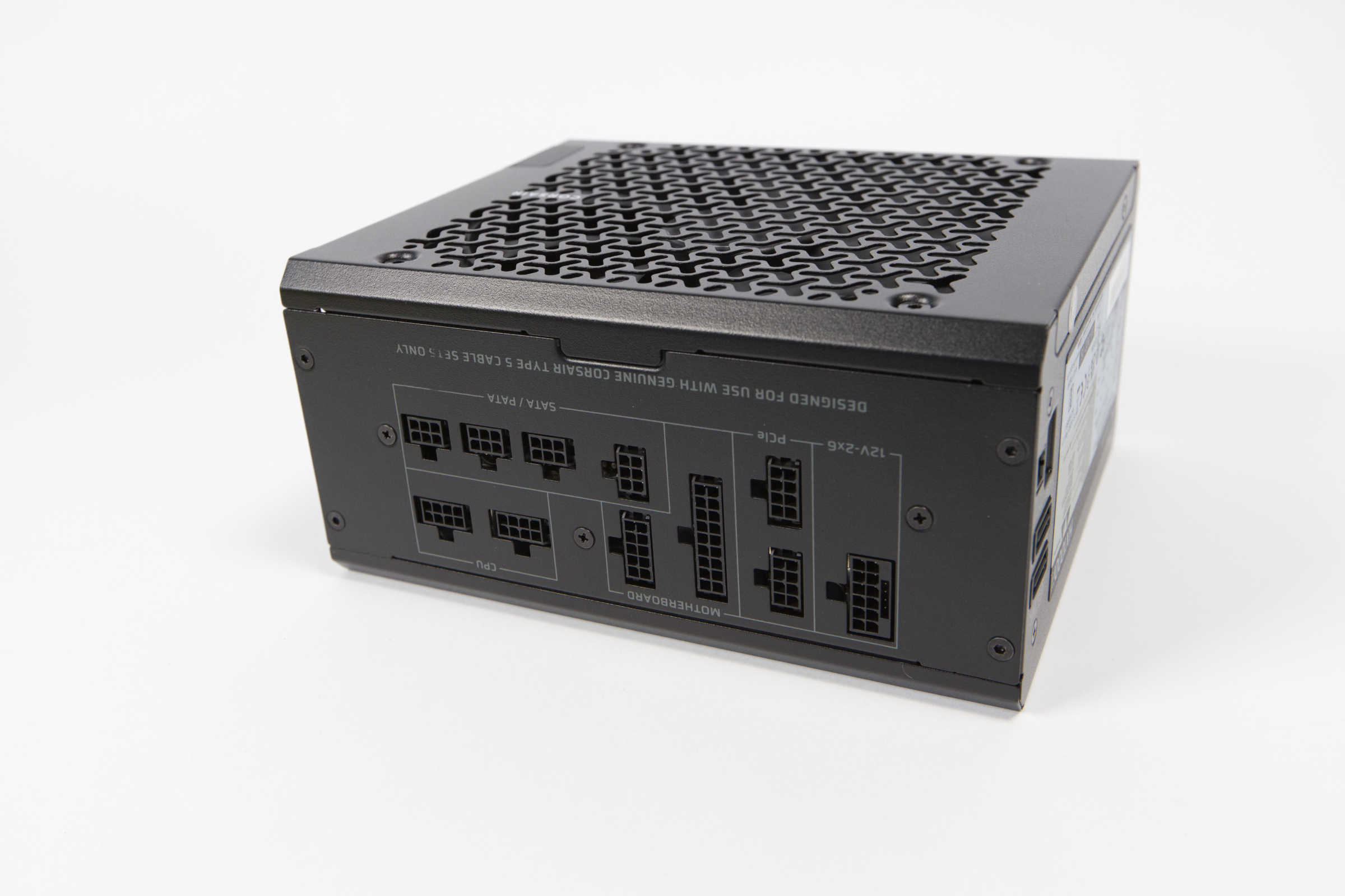 Corsair HX1000i Shift Anschlüsse am Netzteil Corsair HX1000i Shift Anschlüsse am Netzteil