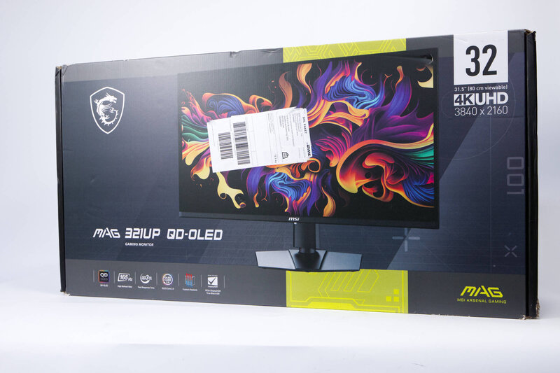 MSI MAG 321UP QD OLED Verpackung MSI MAG 321UP QD OLED Verpackung