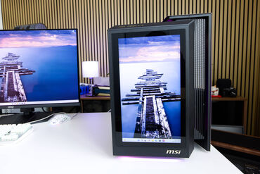 MSI MEG Vision X AI Display MSI MEG Vision X AI Display