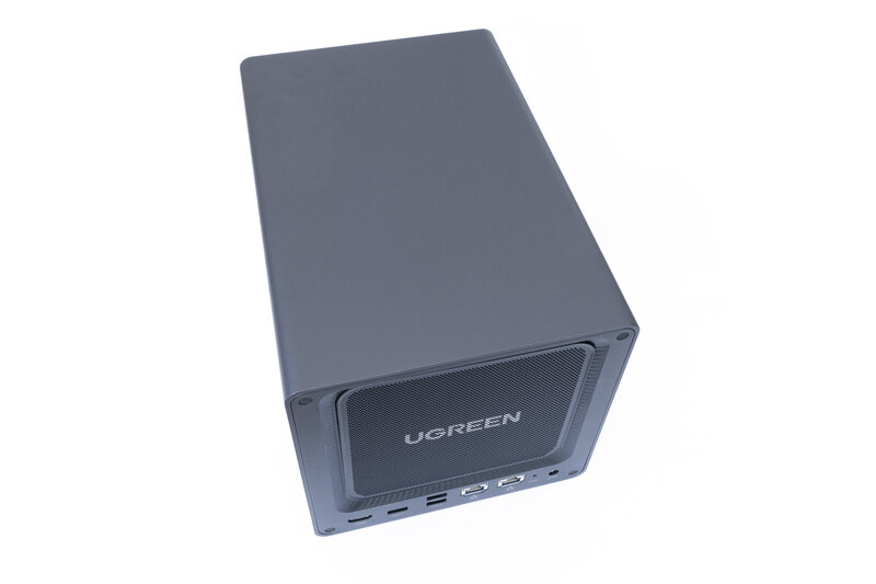 UGREEN DXP4800 Pro Rückseite UGREEN DXP4800 Pro Rückseite