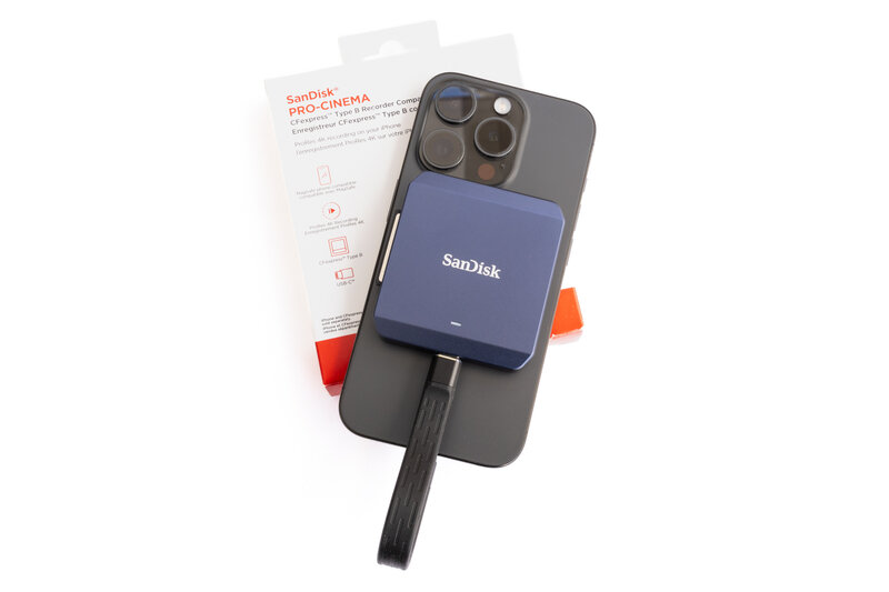 SanDisk PRO CINEMA CFexpress Type B Recorder Overview 2 SanDisk PRO CINEMA CFexpress Type B Recorder Overview 2