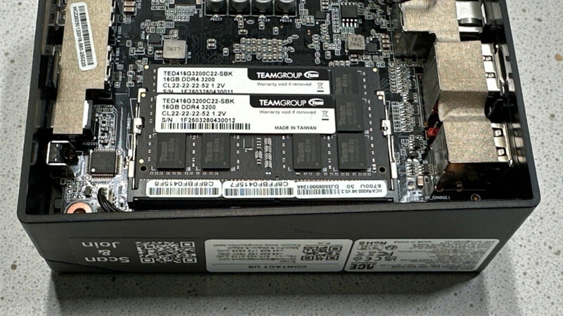 TEAMGROUP ELITE DDR4 Einbau