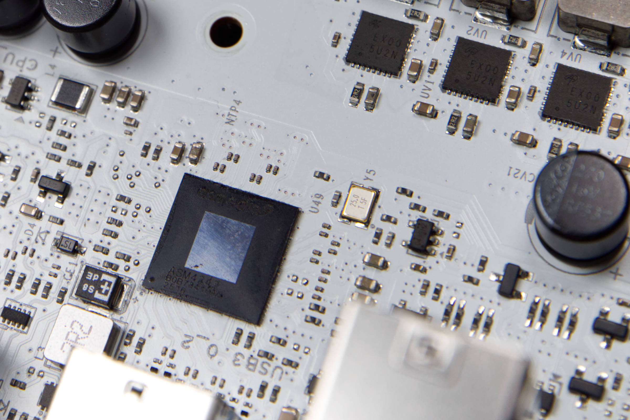 Sapphire PURE X8709A WIFI 7 ASMEDIA ASM4242