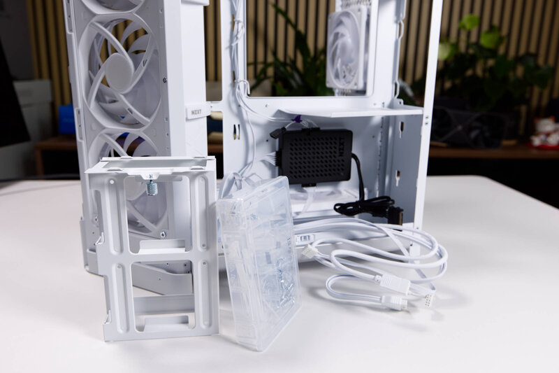 NZXT H6 RGB Lieferumfang NZXT H6 RGB Lieferumfang