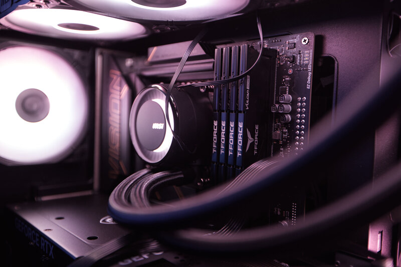 MSI MEG Vision X AI DDR5