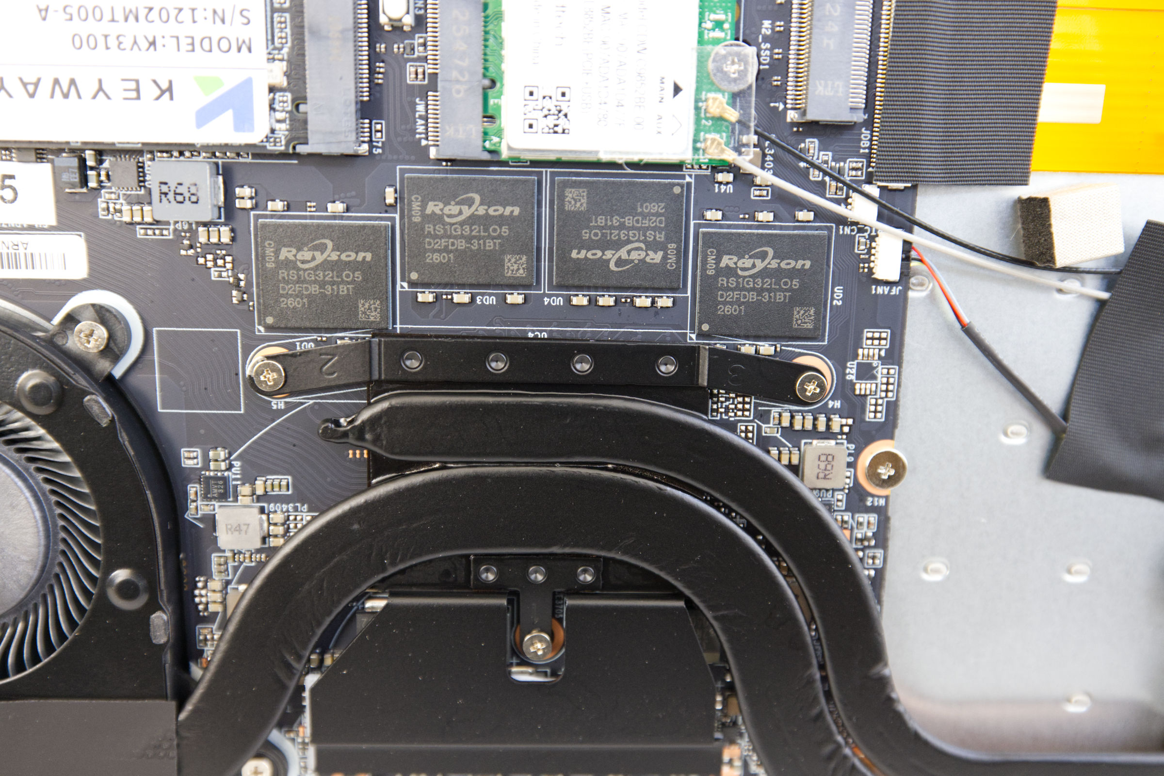 AceMagic RX16 R9 Rayson RS1G32L05 D2FDB 31BT RAM