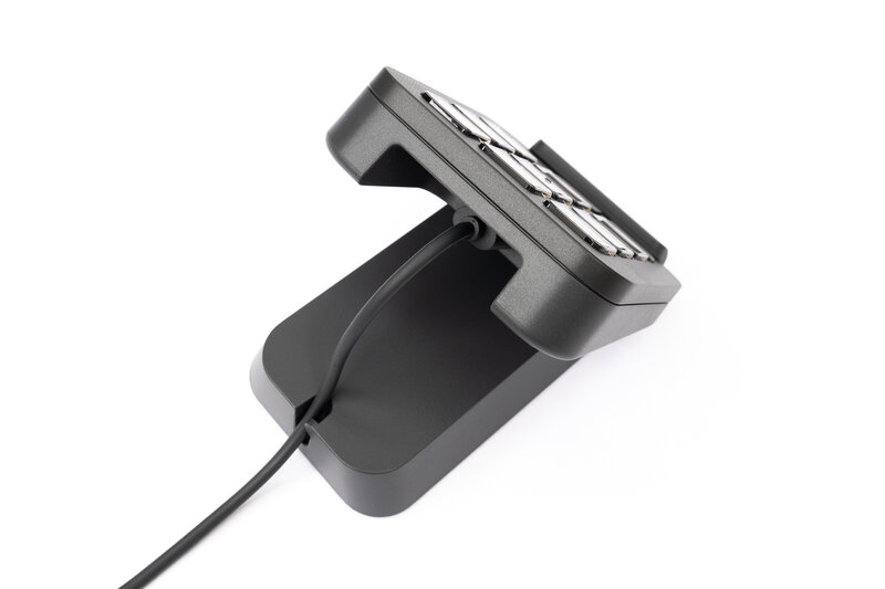 Logitech MX Keypad Kabelführung bei Benutzung der Halterung Logitech MX Keypad Kabelführung bei Benutzung der Halterung