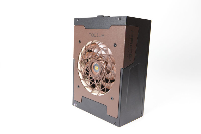 Seasonic Prime TX 1600 Noctua Edition 1600W Seitenansicht Seasonic Prime TX 1600 Noctua Edition 1600W Seitenansicht