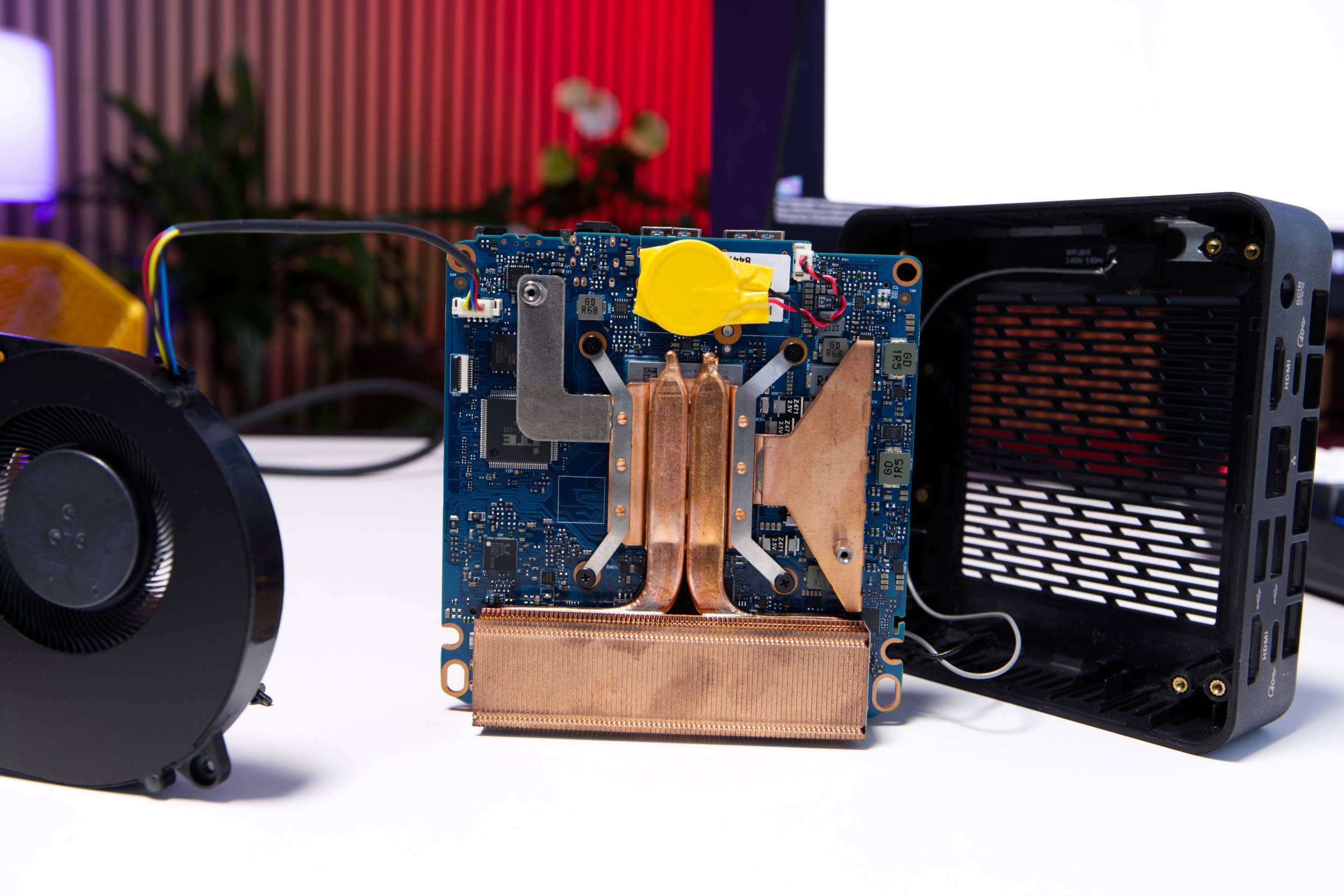 Sapphire EDGE AI Kühler Sapphire EDGE AI Kühler