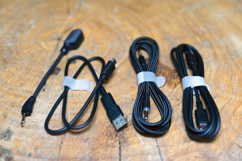HyperX Cloud Alpha2 Wireless Packaging 4 HyperX Cloud Alpha2 Wireless Packaging 4