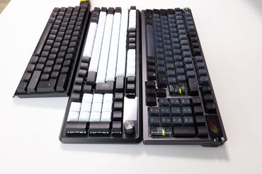 ASUS ROG Azoth 96 HE Größenvergleich 2 ASUS ROG Azoth 96 HE Größenvergleich 2