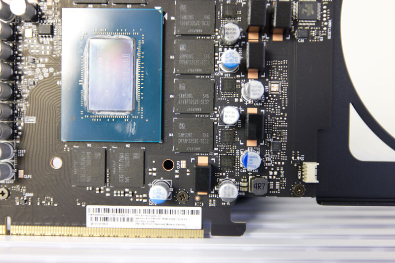 PNY GeForce RTX 5080 SLIM OC SAMSUNG K4VAF325ZC SC32