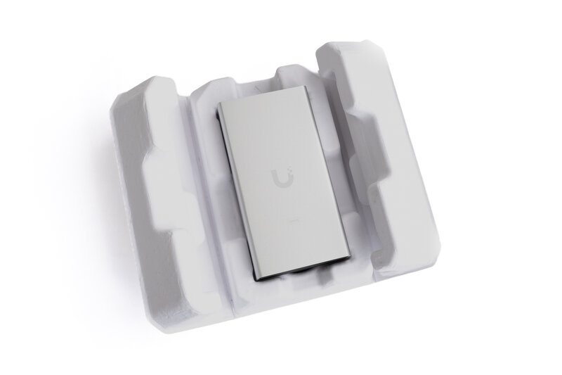 Ubiquiti 10GbE Adapter Verfpackung Innen Ubiquiti 10GbE Adapter Verfpackung Innen