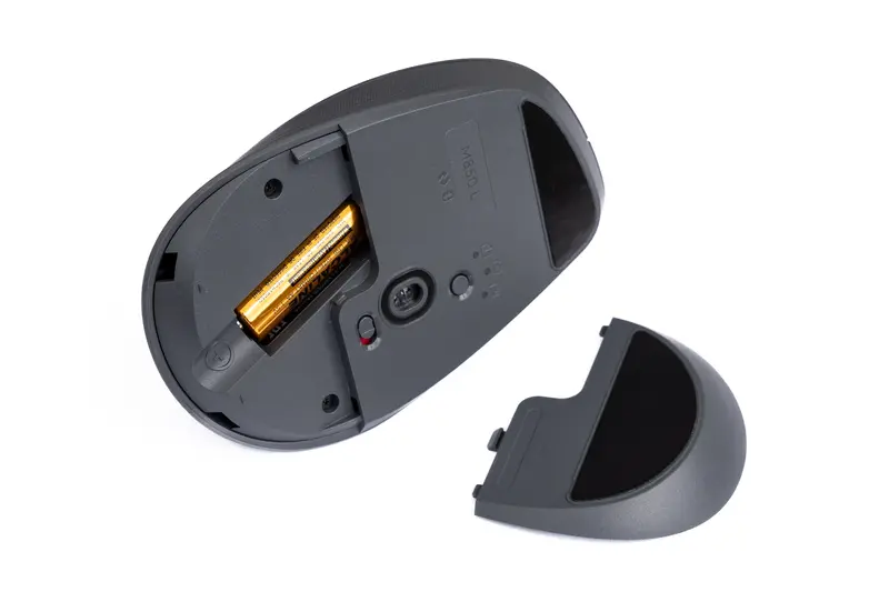 Logitech Signature Comfort Plus Combo MK880 Maus M850L Batteriefach