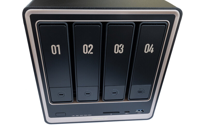UGREEN DXP4800 GT Vorderseite
