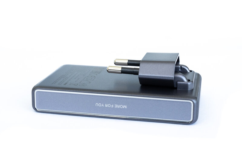 UGREEN Nexode Air 65W Slim eingeklappter Stecker UGREEN Nexode Air 65W Slim eingeklappter Stecker