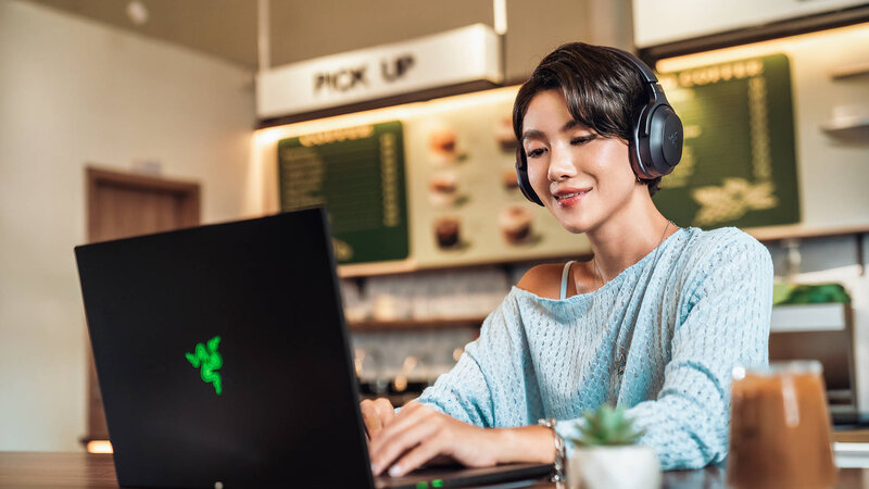 Razer Barracuda V2 Pro Razer Barracuda V2 Pro