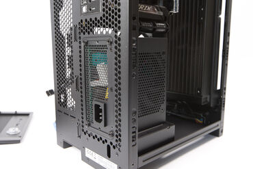 NZXT H2 Flow Netzteilmontage NZXT H2 Flow Netzteilmontage