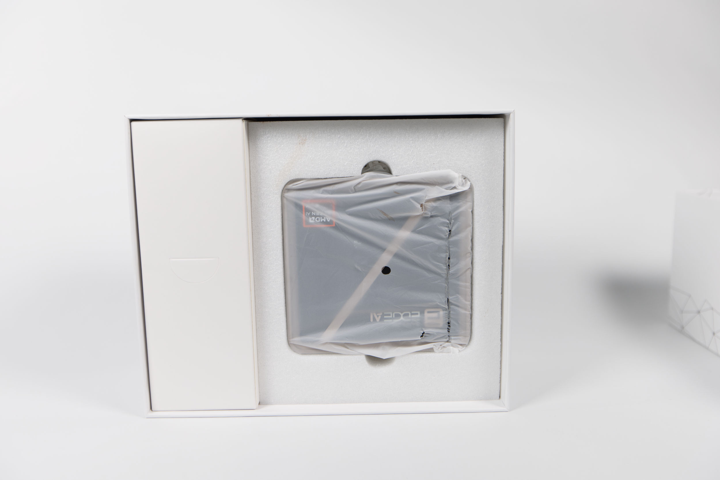 Sapphire EDGE AI Innenverpackung Sapphire EDGE AI Innenverpackung