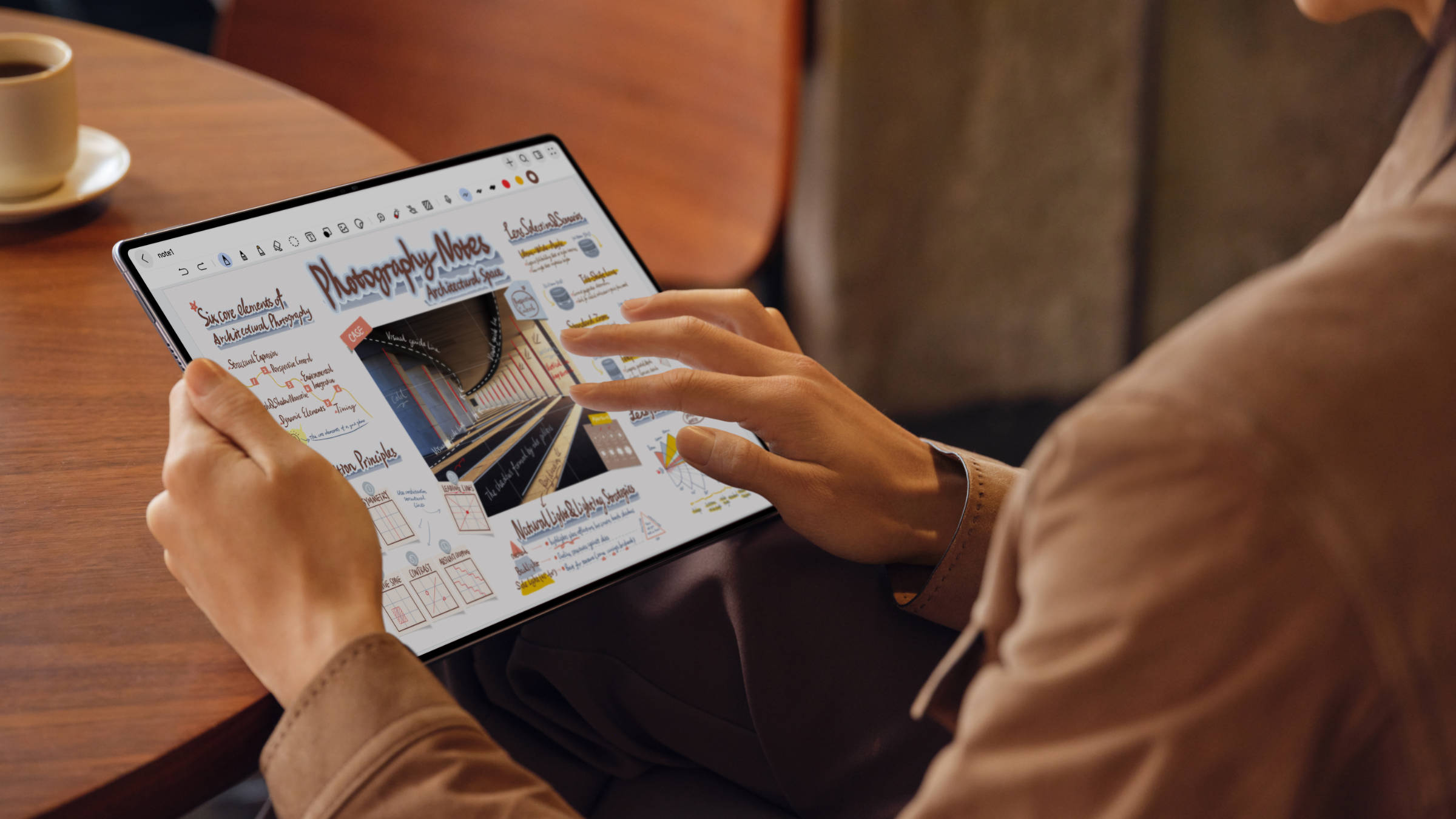 Huawei MatePad Pro Max mit ultradünnem Design und 3K-OLED-Display ab 1.099 €