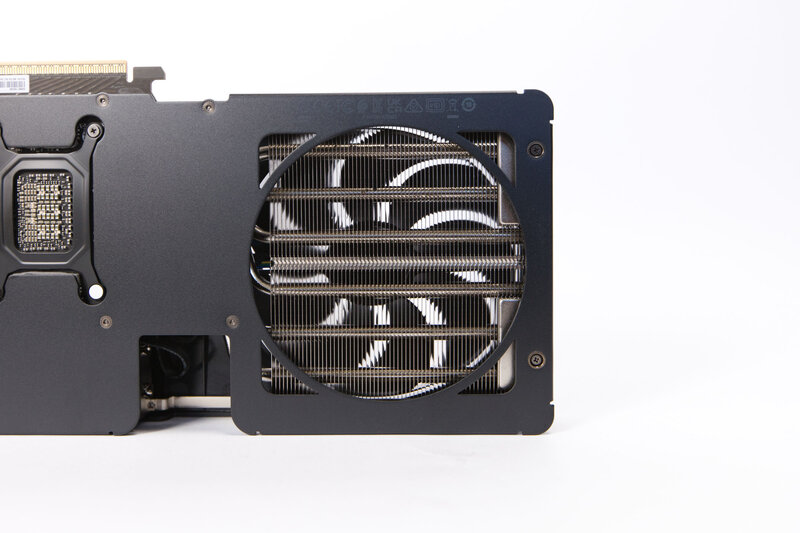 PNY GeForce RTX 5080 SLIM OC Kühler