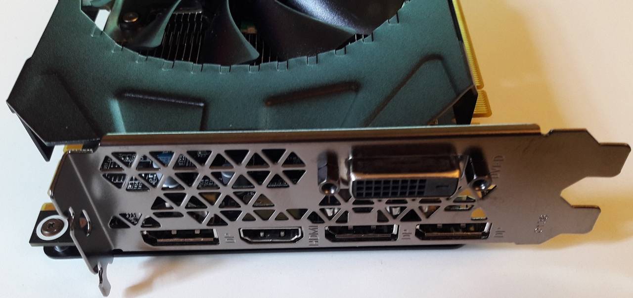 KFA2 GTX1070 Slotblech  Bild © PCMasters.de
